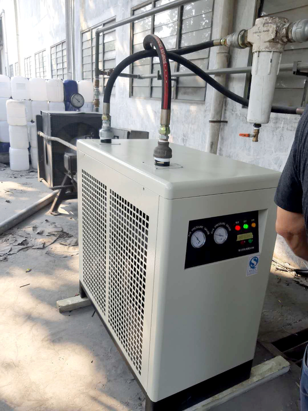 20HP ضاغط برغي محقون بالزيت مدمج بالمجفف